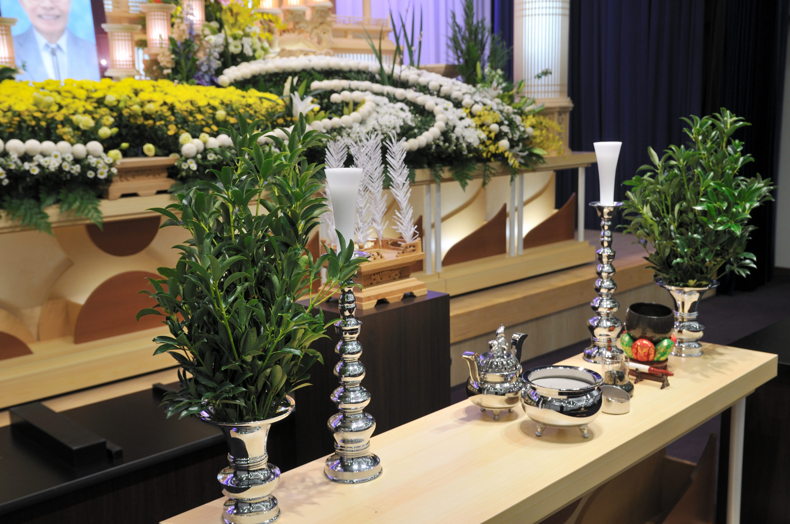 告別式でメモを見ながら挨拶しても良い？挨拶文の作り方とマナーをご紹介します！