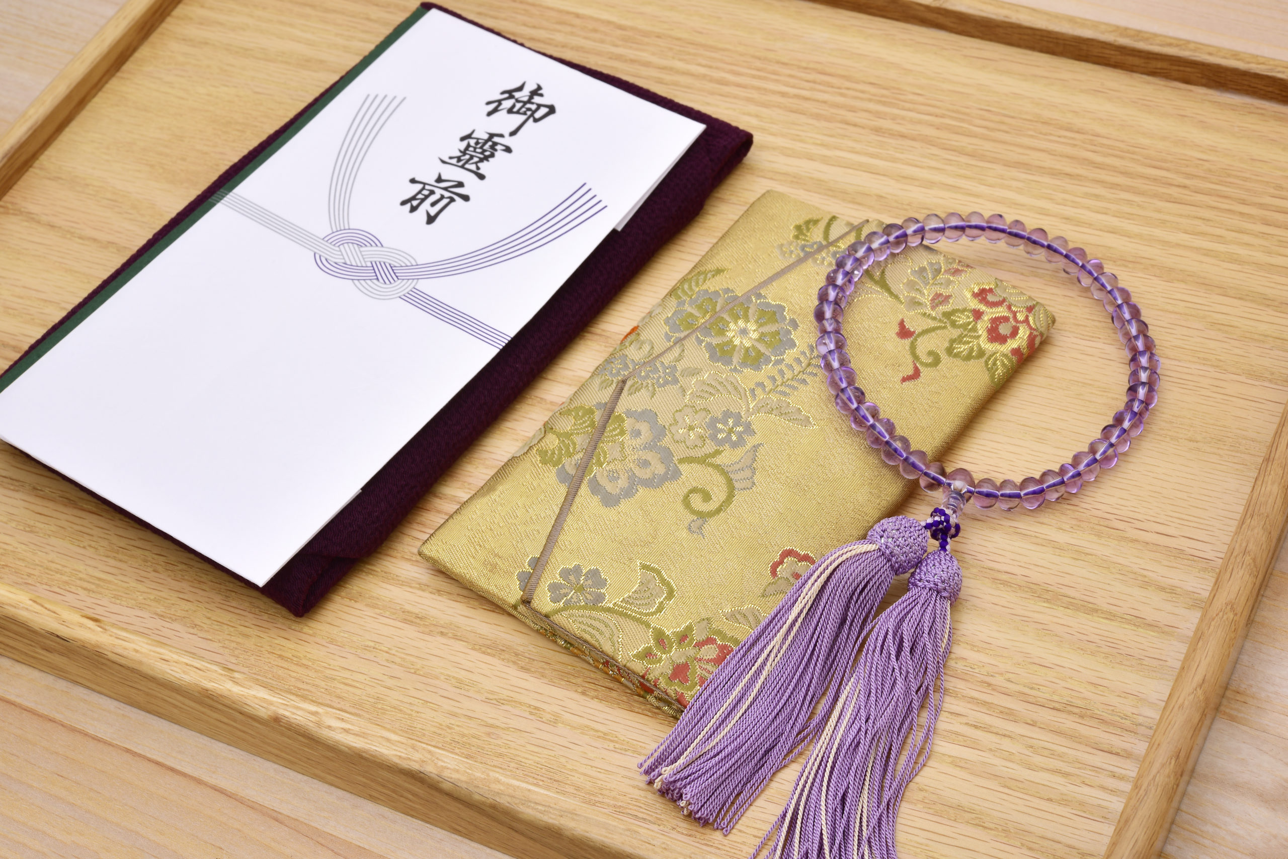 葬儀の準備に忘れてはいけないものとは？服装も合わせてご紹介します